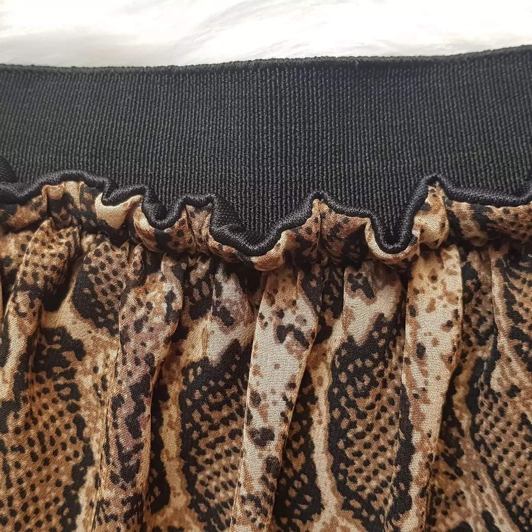 Snake printed skirt